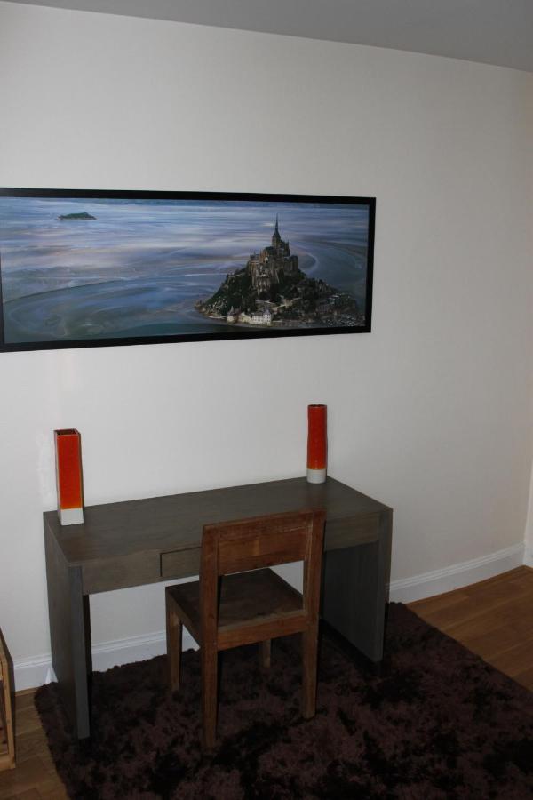 Cozy Apt Paris Centre, 5 Mins Louvre Luaran gambar