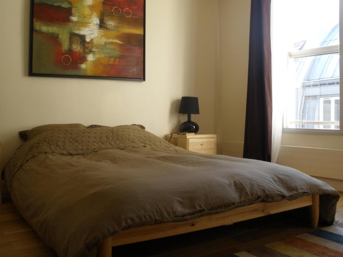 Cozy Apt Paris Centre, 5 Mins Louvre Luaran gambar